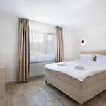 иглика *