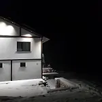 Villa иглика