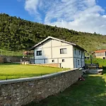 Villa иглика Yagodina