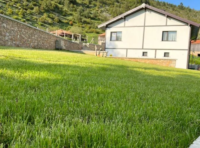 иглика Villa *