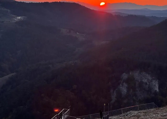 иглика Villa *