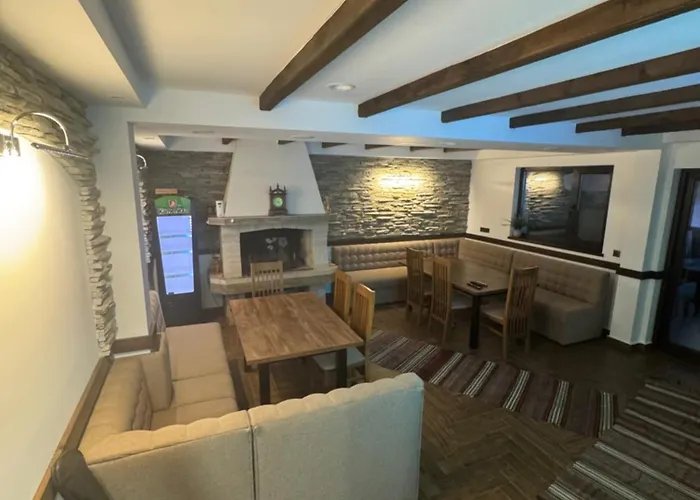 Villa иглика *