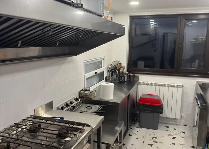 иглика Yagodina